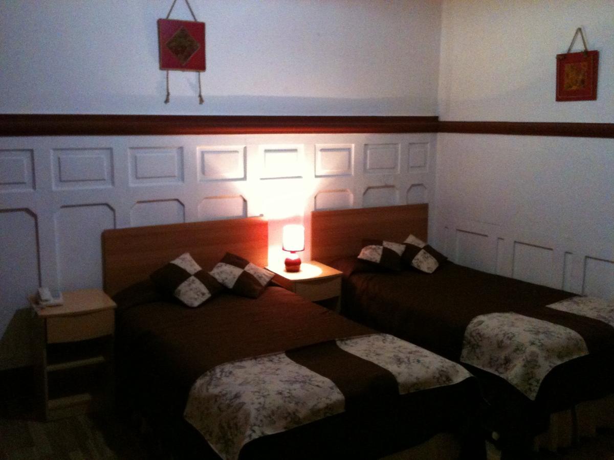 Hotel Londres 35 Santiago Cameră foto