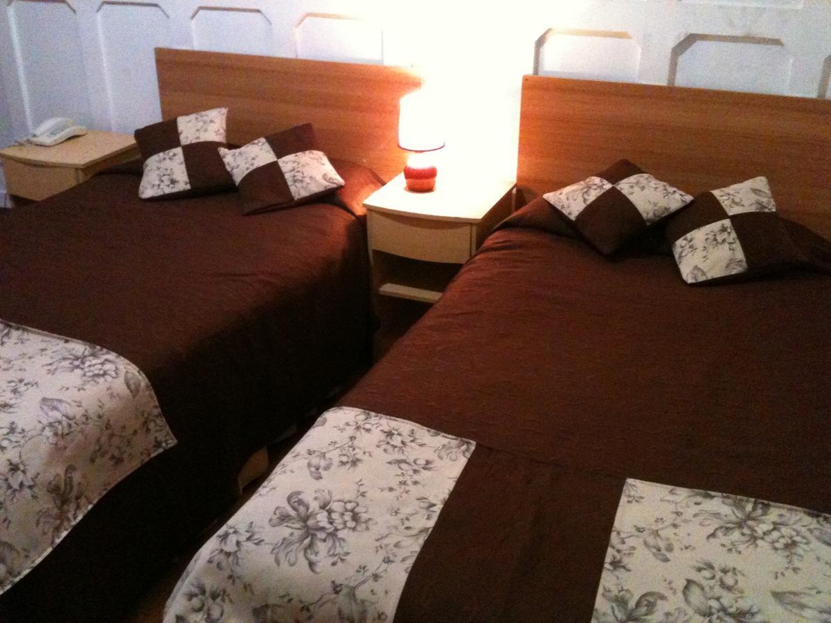 Hotel Londres 35 Santiago Cameră foto